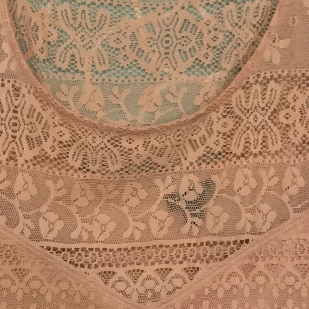 Torrid Lace Cold Shoulder blouse - Picture 4 of 4